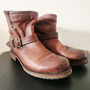Women's Frye Veronica Redwood Brown Booties Leather size 9.5